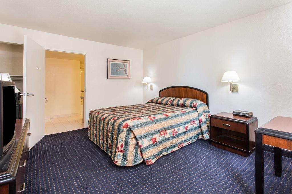 Knights Inn Virginia Beach Lynnhaven Eksteriør bilde