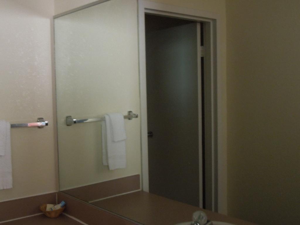 Knights Inn Virginia Beach Lynnhaven Rom bilde